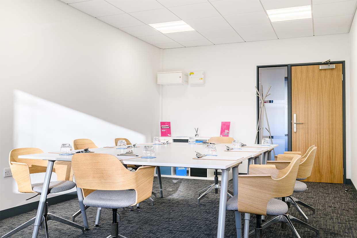 meeting-room-medium-ashford-1